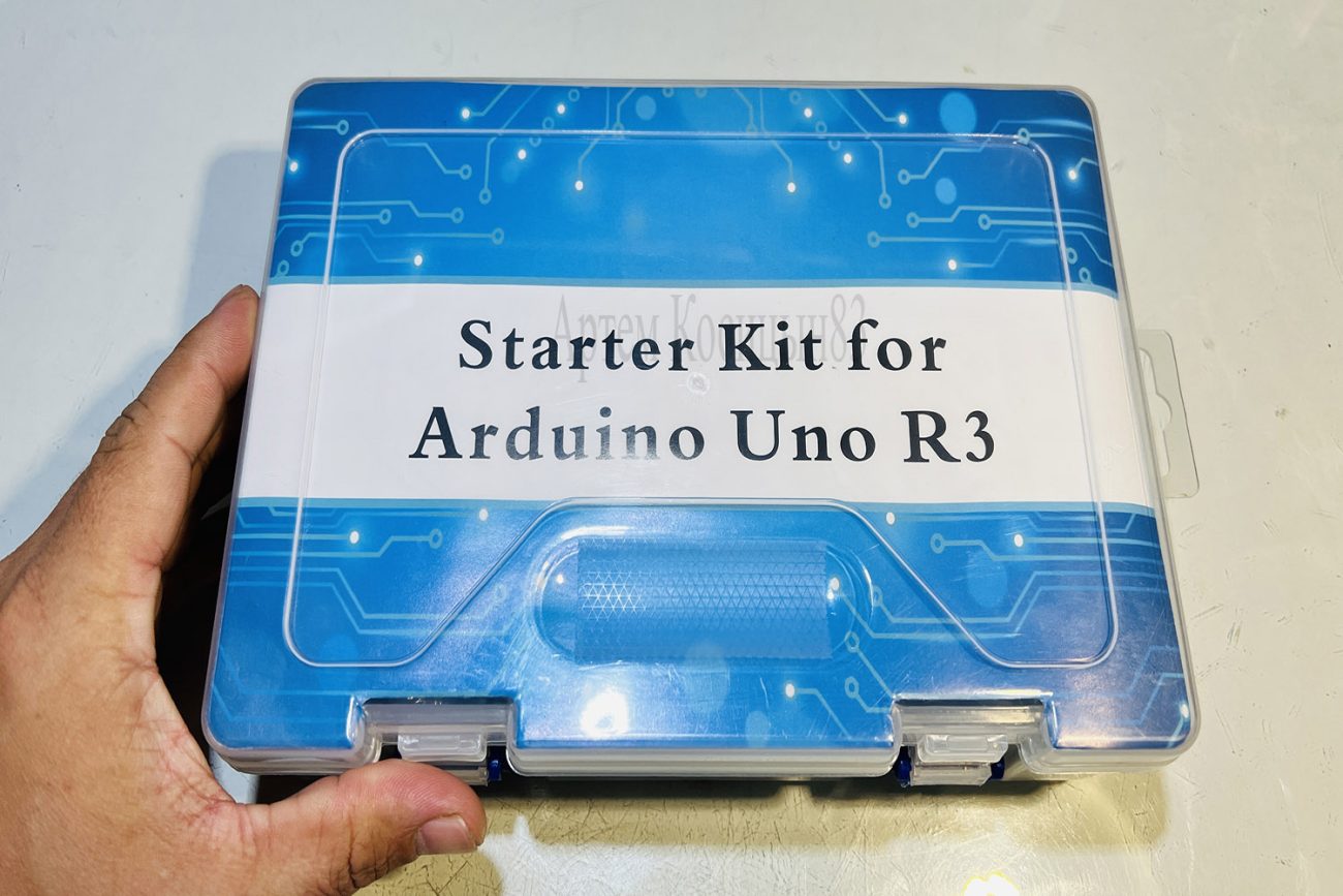 Подробнее о статье Купил starter kit for Arduino Uno R3.Обзор,как прошить первый скетч на arduino ide